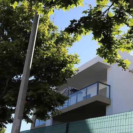 Roof Sea View Апартаменты